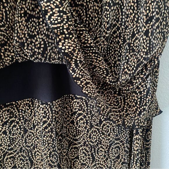 Connected Apparel Paisley Design Woman 22W Elegant V-Neck Short Sleeve Dress - Picture 5 of 7